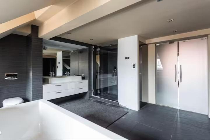 3 Floor Luxury 150 M2 - Old Town - Downtown View - Piwna Butas *