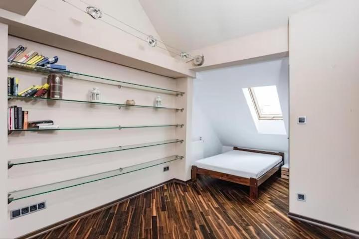 3 Floor Luxury 150 M2 - Old Town - Downtown View - Piwna Butas *